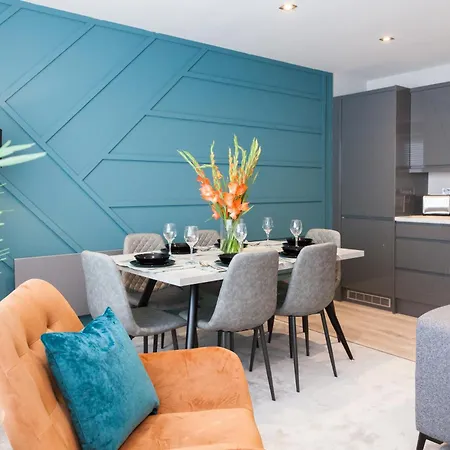 2 Bedroom - Long Term Rates- Contractors-professionals Apartamento *