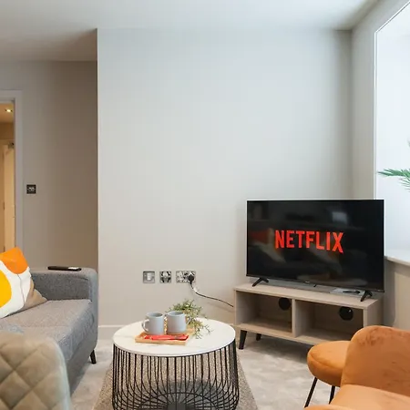 Somers - 2-bedroom - Sleeps 6 公寓 利兹