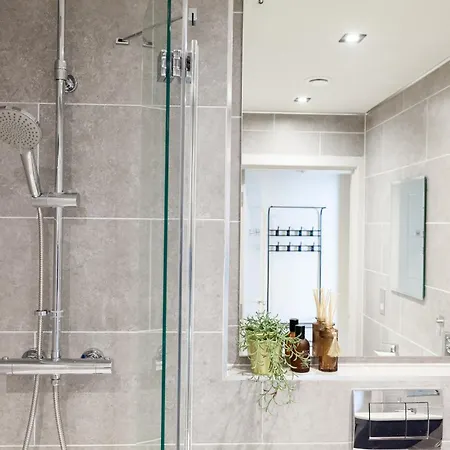 2 Bedroom - Long Term Rates- Contractors-professionals *