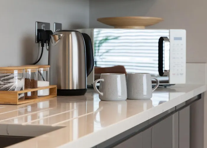 Somers - 2-bedroom - Sleeps 6 * 利兹