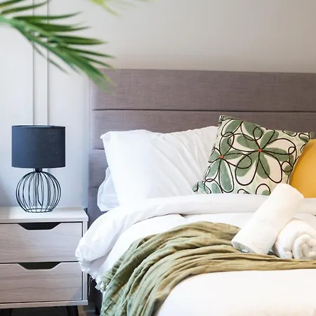 2 Bedroom - Long Term Rates- Contractors-professionals アパート