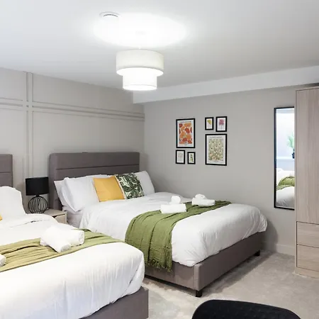 2 Bedroom - Long Term Rates- Contractors-professionals アパート *